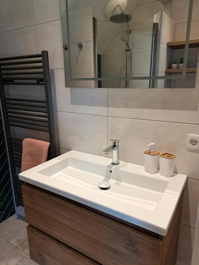 B&B Ut En Thus Sweagerbosk Экстерьер фото